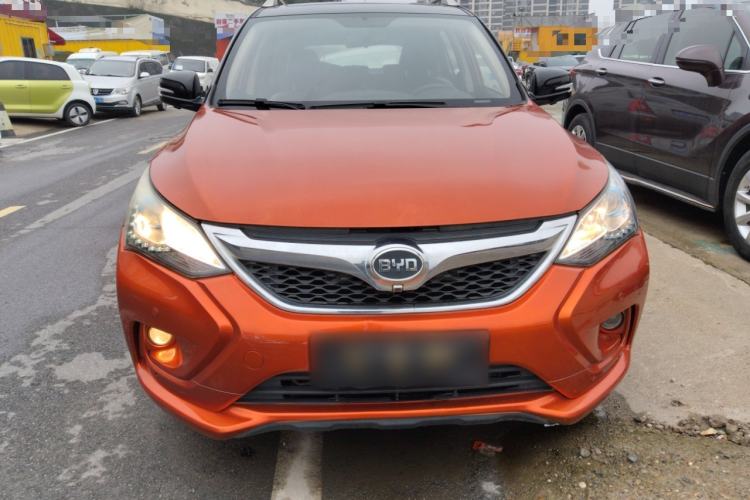 Used BYD Song 2016 2.0TID Automatic Prestige Edition Front