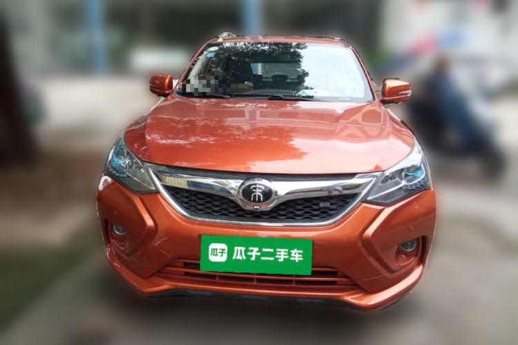 Used BYD Song 2016 GaiShi Edition 1.5TID Automatic Elite Model Front