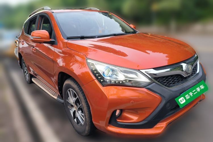 Used BYD Song 2016 1.5TI Manual Luxury Model Front Right 45 Deg