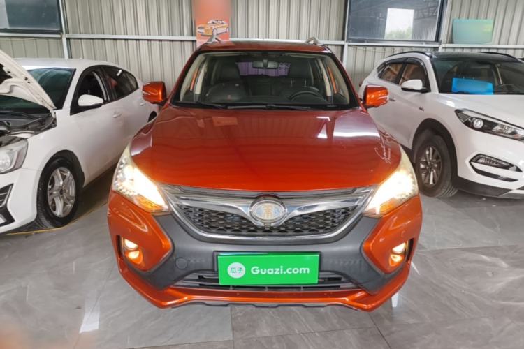 Used BYD Song 2016 1.5TI Manual Luxury Model Front