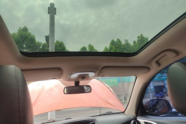 Used BYD Song 2016 2.0TID Automatic Prestige Edition Headliner