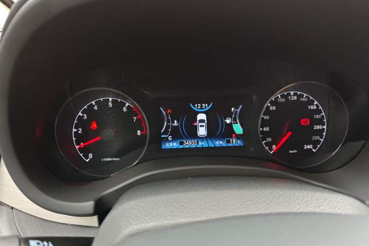 Used BYD Song 2016 1.5TI Manual Luxury Model Instrument Cluster