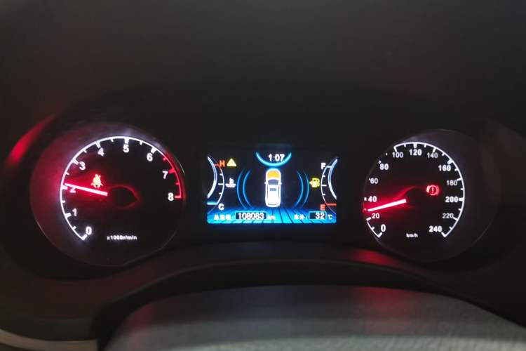 Used BYD Song 2016 1.5TI Manual Luxury Model Instrument Cluster