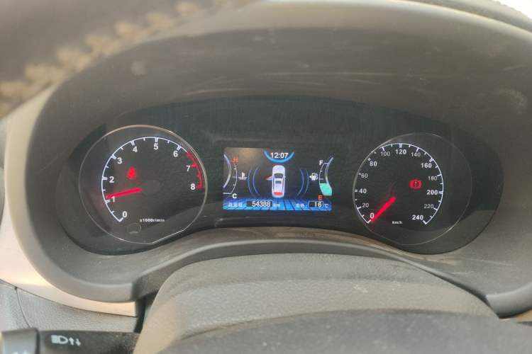 Used BYD Song 2016 1.5TI Manual Luxury Model Instrument Cluster