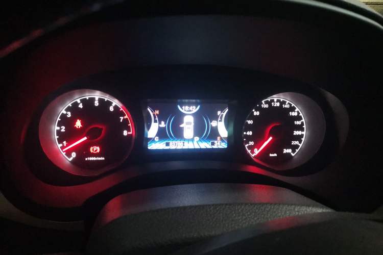 Used BYD Song 2016 2.0TID Automatic Prestige Edition Instrument Cluster