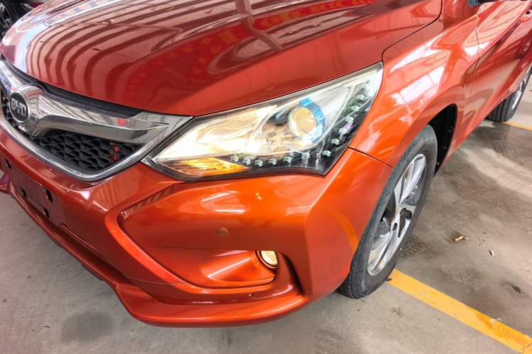 Used BYD Song 2016 2.0TID Automatic Prestige Edition Left Front Headlight