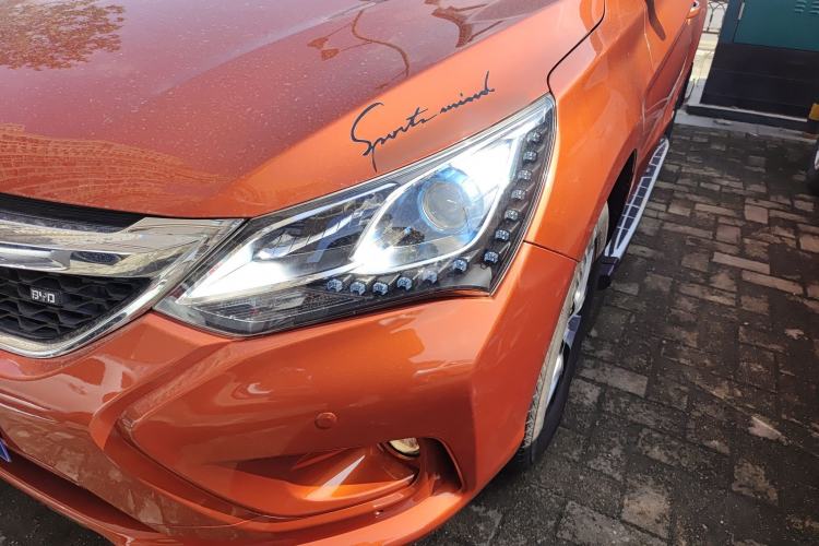 Used BYD Song 2016 GaiShi Edition 1.5TI Manual Elite Model Left Front Headlight