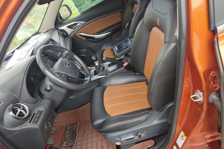 Used BYD Song 2016 1.5TI Manual Luxury Model Left Front Seat