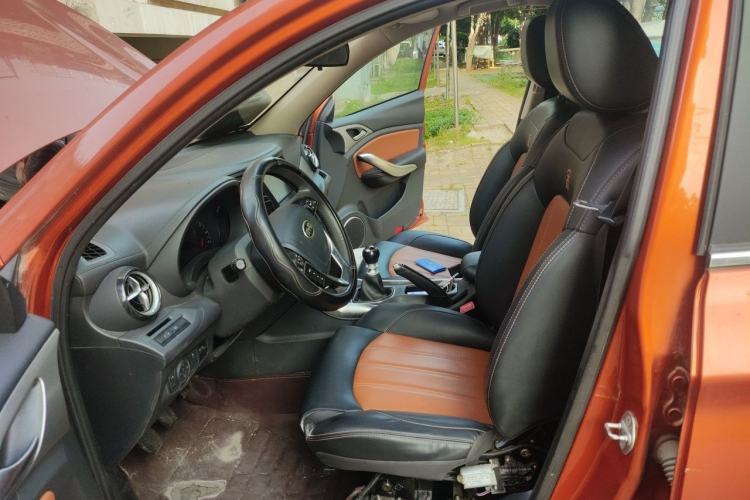 Used BYD Song 2016 1.5TI Manual Luxury Model Left Front Seat