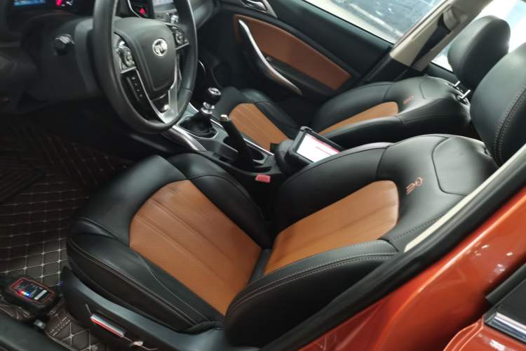 Used BYD Song 2016 1.5TI Manual Luxury Model Left Front Seat