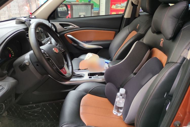 Used BYD Song 2016 2.0TID Automatic Prestige Edition Left Front Seat