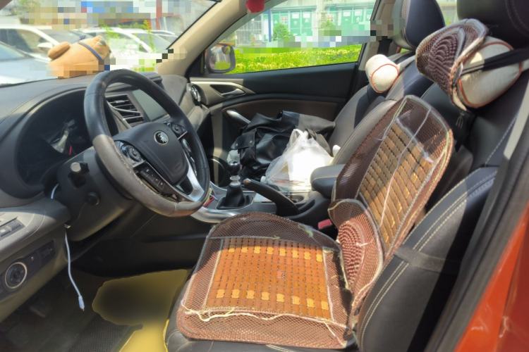 Used BYD Song 2016 GaiShi Edition 1.5TI Manual Elite Model Left Front Seat