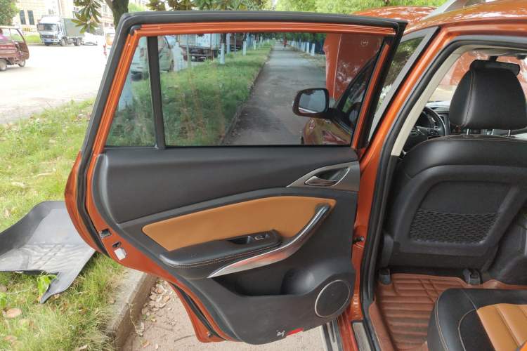 Used BYD Song 2016 1.5TI Manual Luxury Model Left Rear Door Interior