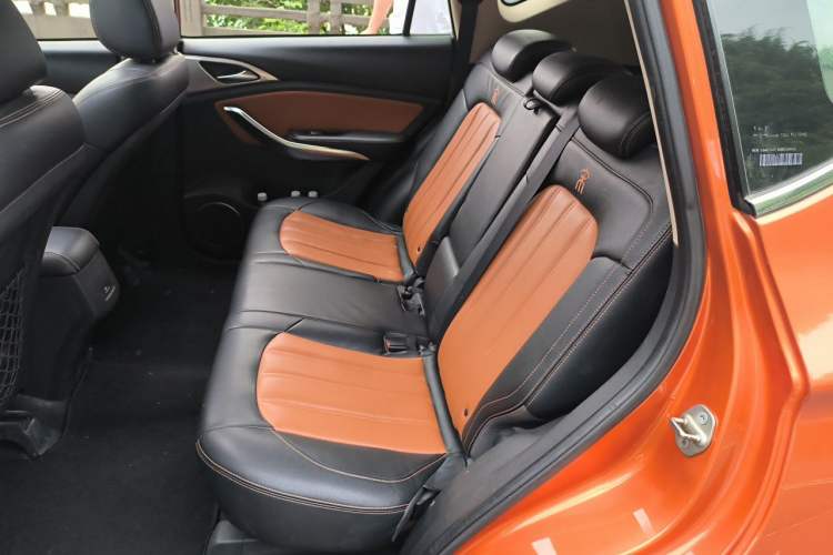 Used BYD Song 2016 1.5TI Manual Luxury Model Left Rear Seat