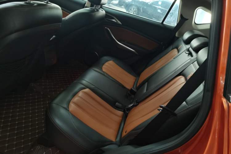Used BYD Song 2016 1.5TI Manual Luxury Model Left Rear Seat