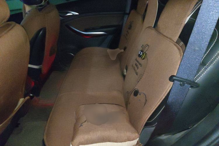 Used BYD Song 2016 GaiShi Edition 1.5TI Manual Elite Model Left Rear Seat