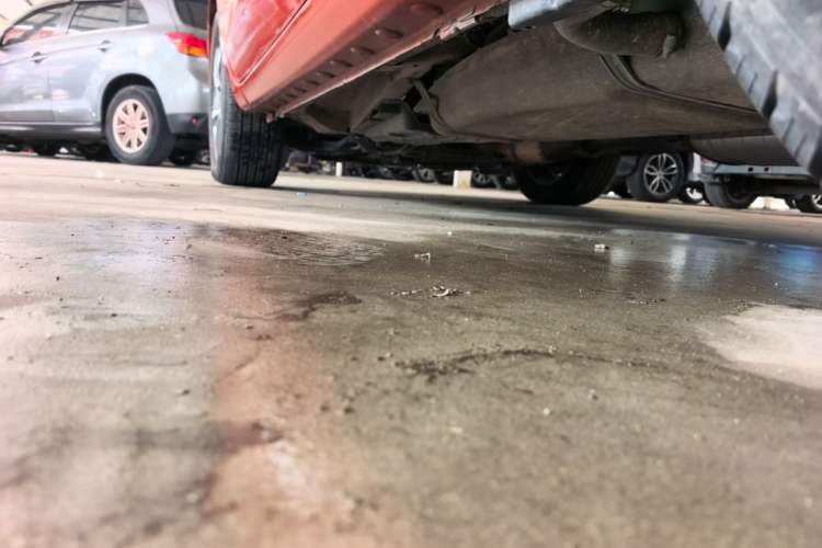 Used BYD Song 2016 2.0TID Automatic Prestige Edition Left Side Sill