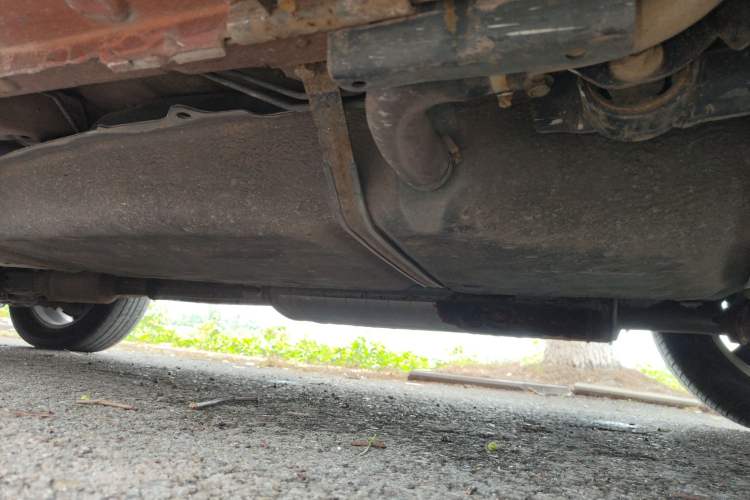 Used BYD Song 2016 1.5TI Manual Luxury Model Left Side Sill