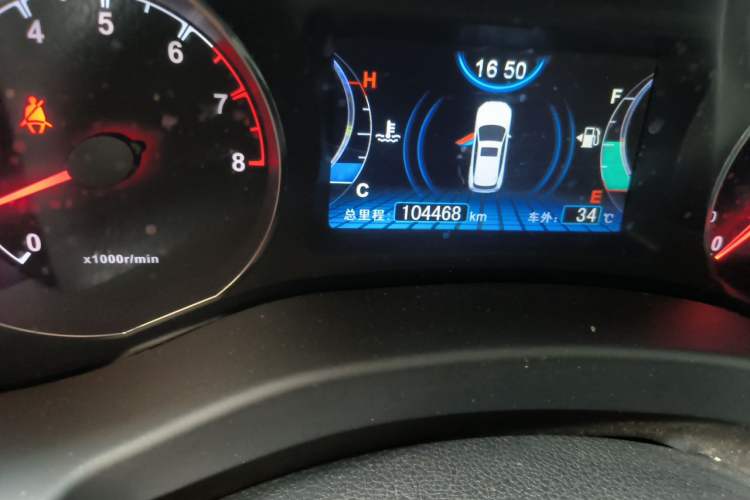 Used BYD Song 2016 1.5TI Manual Luxury Model Odometer Close Up