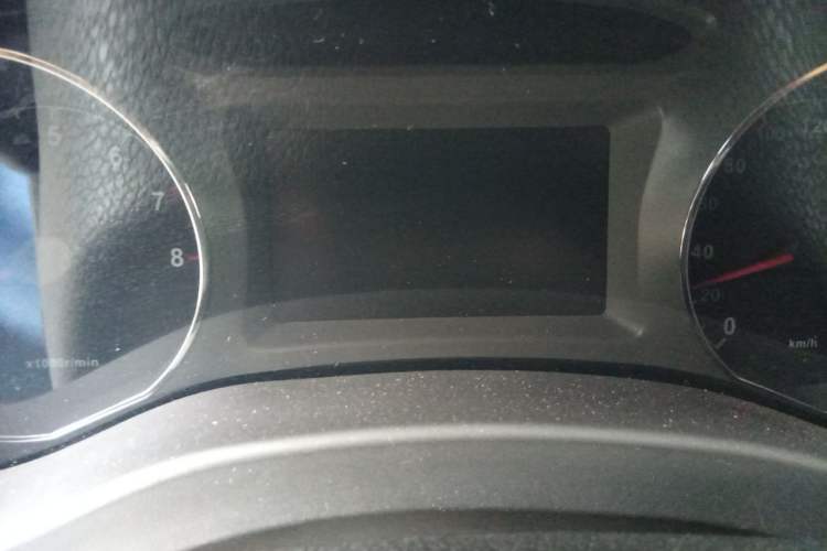 Used BYD Song 2016 GaiShi Edition 1.5TID Automatic Elite Model Odometer Close Up