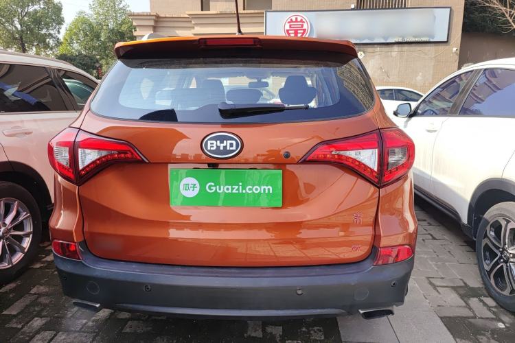 Used BYD Song 2016 GaiShi Edition 1.5TI Manual Elite Model Rear