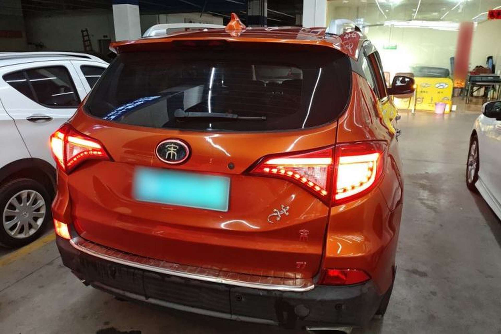 Used BYD Song 2016 GaiShi Edition 1.5TI Manual Elite Model Rear