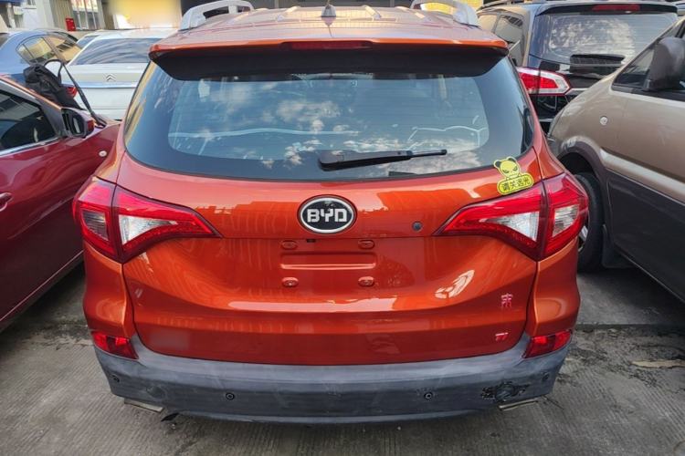 Used BYD Song 2016 GaiShi Edition 1.5TI Manual Elite Model Rear