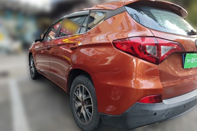 Used BYD Song 2016 GaiShi Edition 1.5TID Automatic Elite Model Rear Left 45 Deg