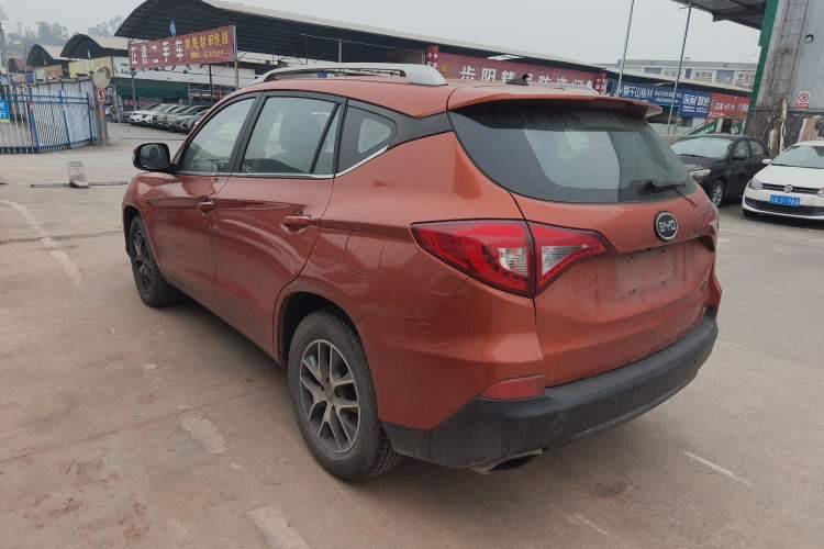 Used BYD Song 2016 1.5TI Manual Luxury Model Rear Left 45 Deg