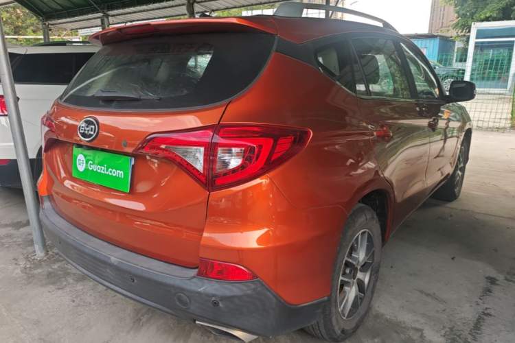 Used BYD Song 2016 Gaishi Edition 1.5TI Manual Leading Model Rear Right 45 Deg