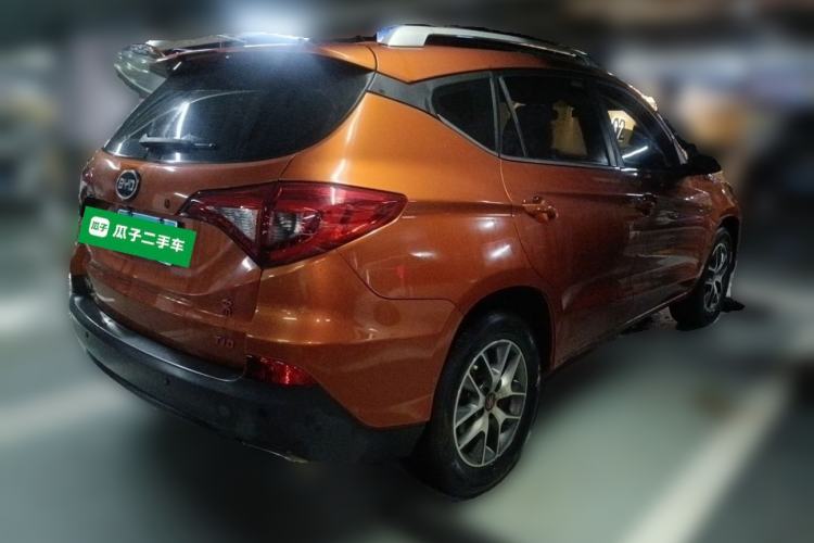 Used BYD Song 2016 GaiShi Edition 1.5TID Automatic Elite Model Rear Right 45 Deg