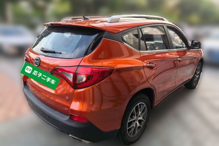 Used BYD Song 2016 1.5TI Manual Luxury Model Rear Right 45 Deg
