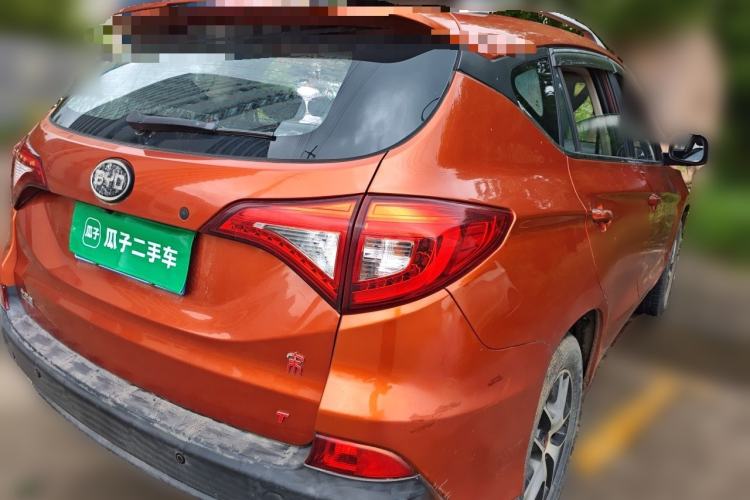 Used BYD Song 2016 GaiShi Edition 1.5TI Manual Elite Model Rear Right 45 Deg