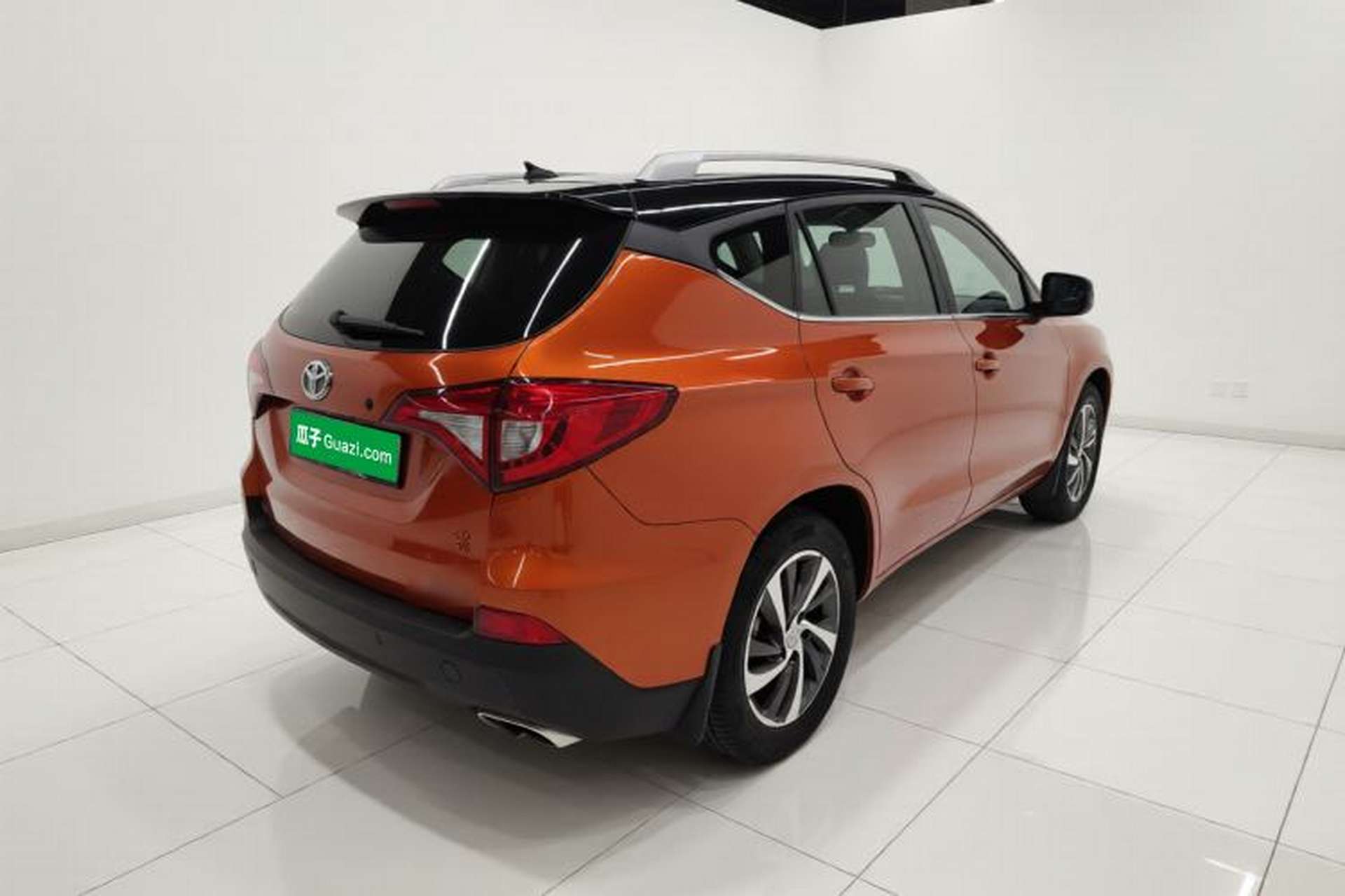 Used BYD Song 2016 2.0TID Automatic Prestige Edition Rear Right 45 Deg