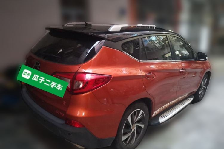 Used BYD Song 2016 2.0TID Automatic Prestige Edition Rear Right 45 Deg