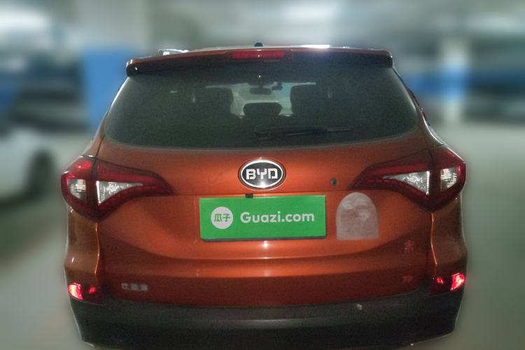 Used BYD Song 2016 GaiShi Edition 1.5TI Manual Elite Model Rear