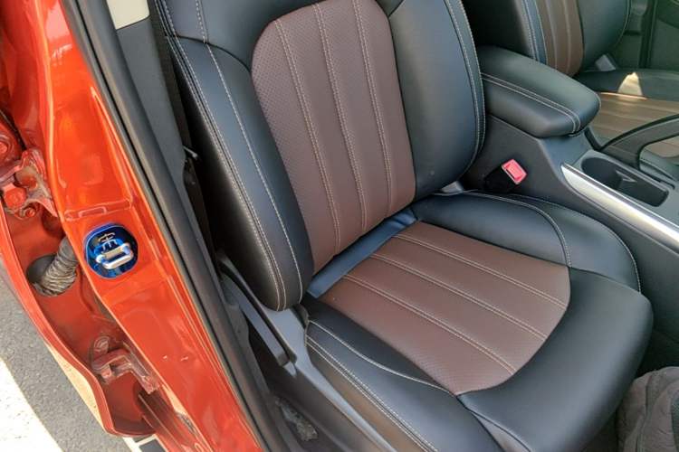 Used BYD Song 2016 GaiShi Edition 1.5TI Manual Elite Model Right Front Seat