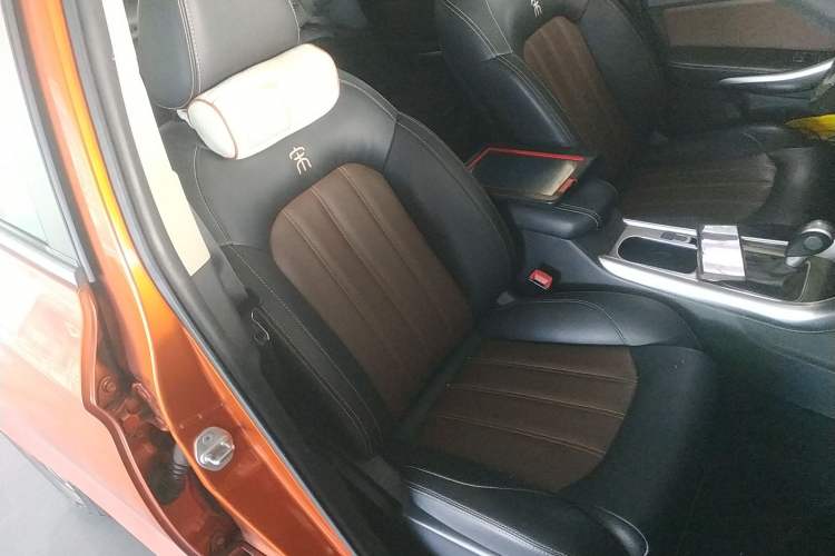 Used BYD Song 2016 GaiShi Edition 1.5TID Automatic Elite Model Right Front Seat