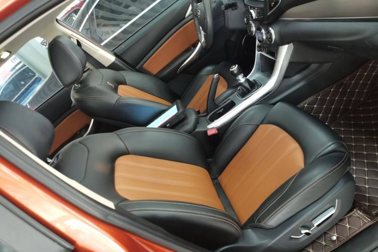 Used BYD Song 2016 1.5TI Manual Luxury Model Right Front Seat