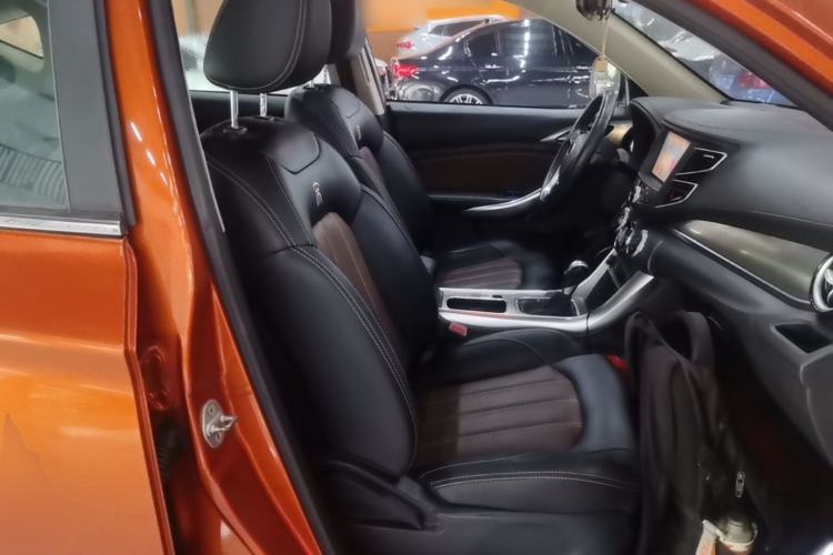 Used BYD Song 2016 GaiShi Edition 1.5TID Automatic Elite Model Right Front Seat