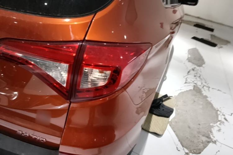 Used BYD Song 2016 2.0TID Automatic Prestige Edition Right Rear Taillight