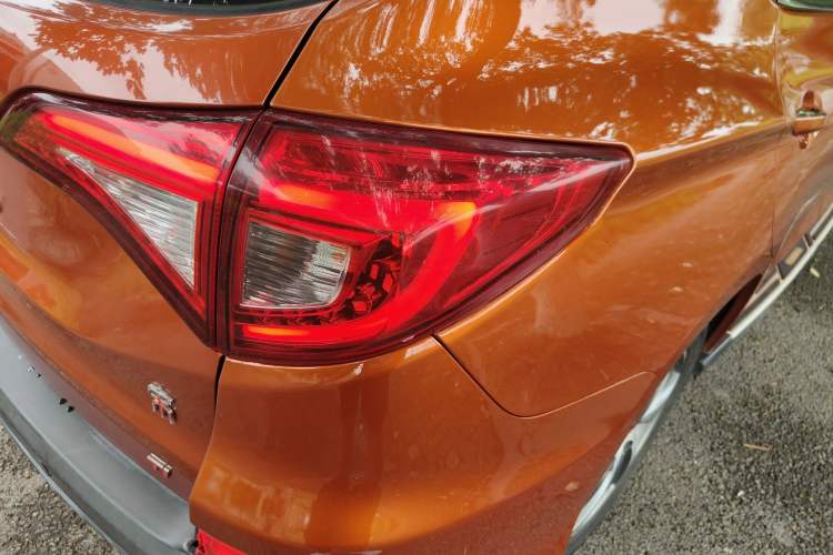 Used BYD Song 2016 1.5TI Manual Luxury Model Right Rear Taillight