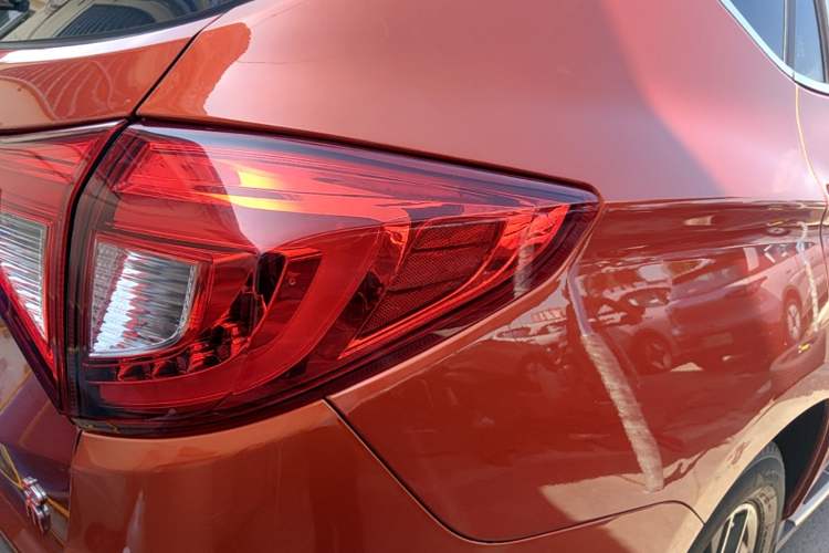Used BYD Song 2016 GaiShi Edition 1.5TI Manual Elite Model Right Rear Taillight