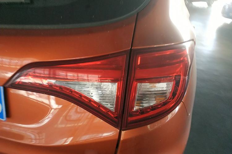 Used BYD Song 2016 GaiShi Edition 1.5TID Automatic Elite Model Right Rear Taillight
