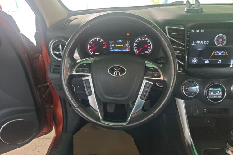 Used BYD Song 2016 Gaishi Edition 1.5TI Manual Leading Model Steering Wheel