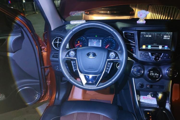 Used BYD Song 2016 GaiShi Edition 1.5TID Automatic Elite Model Steering Wheel