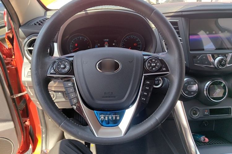 Used BYD Song 2016 GaiShi Edition 1.5TI Manual Elite Model Steering Wheel