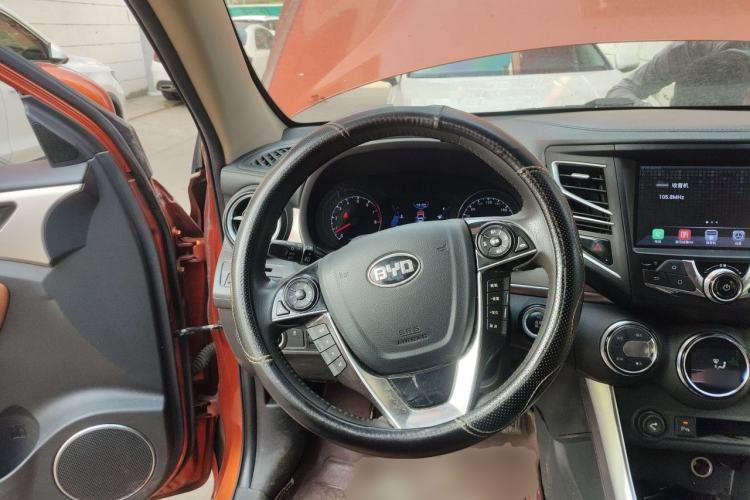 Used BYD Song 2016 1.5TI Manual Luxury Model Steering Wheel