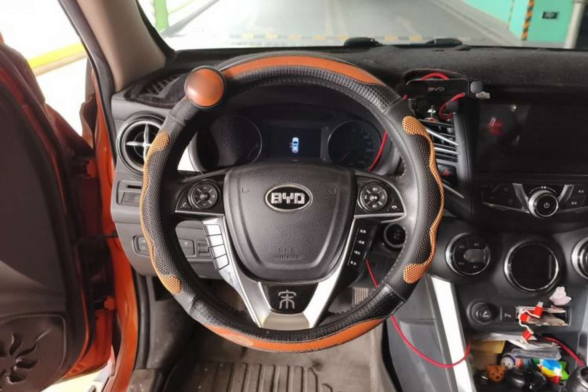 Used BYD Song 2016 1.5TI Manual Luxury Model Steering Wheel