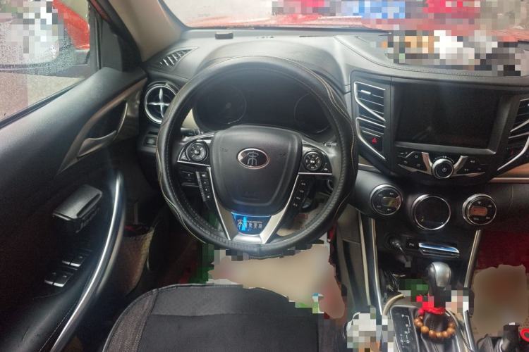 Used BYD Song 2016 Gaishi Edition 1.5TID Automatic Luxury Model Steering Wheel